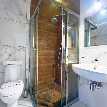 Buninn Aparthotel