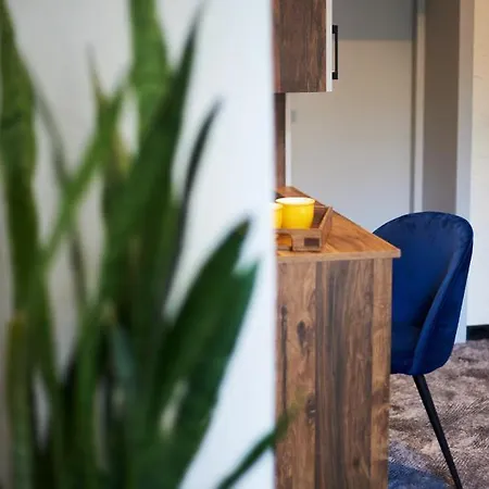 Buninn Aparthotel 3*